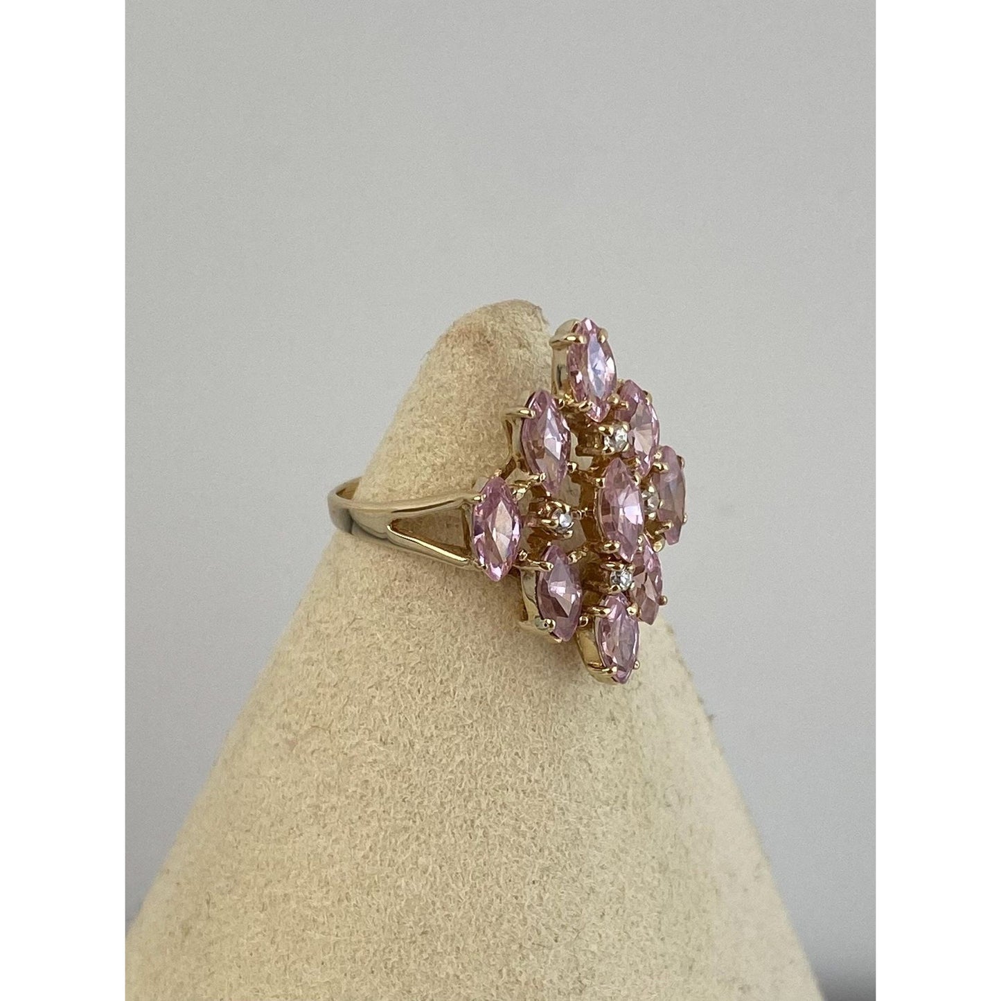 Vintage Solid 10k Yellow Gold Pink & Clear Cubic Zirconia Cluster Ring - Size 6.25