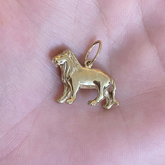 Vintage Solid 9k Yellow Gold Lion Charm