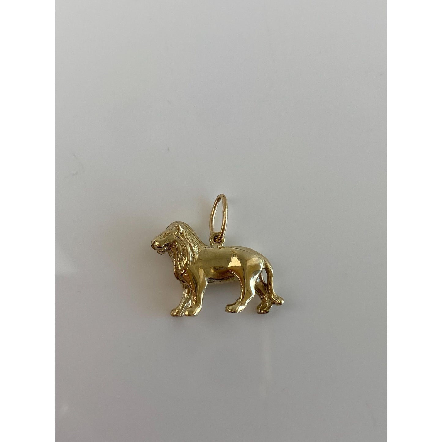 Vintage Solid 9k Yellow Gold Lion Charm