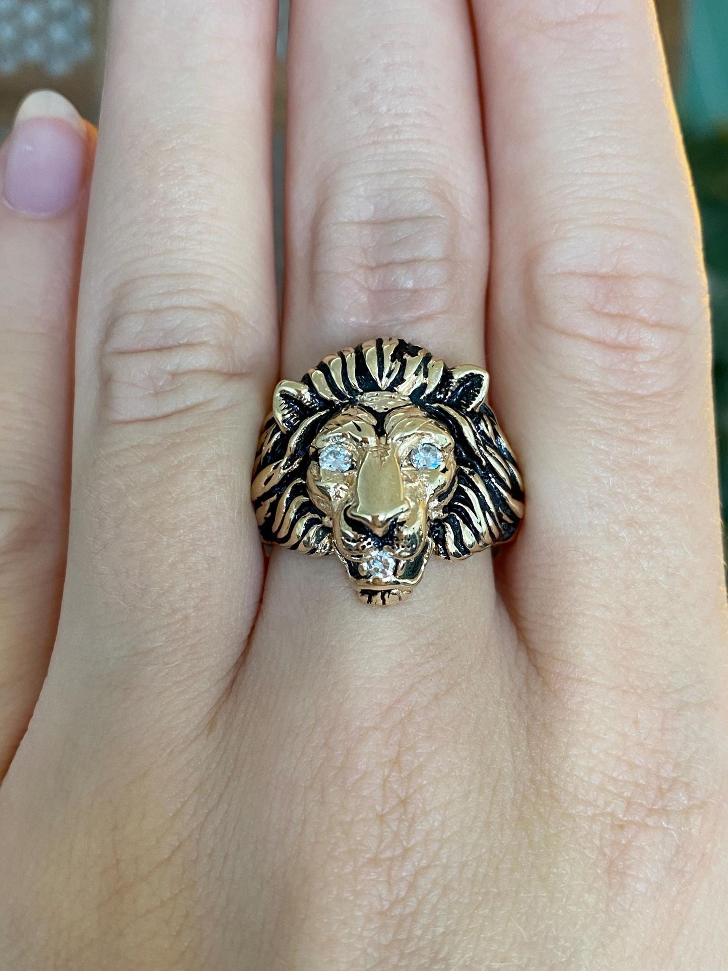 Vintage Solid 14k Yellow Gold Diamonds Lion Ring - Size 8.75