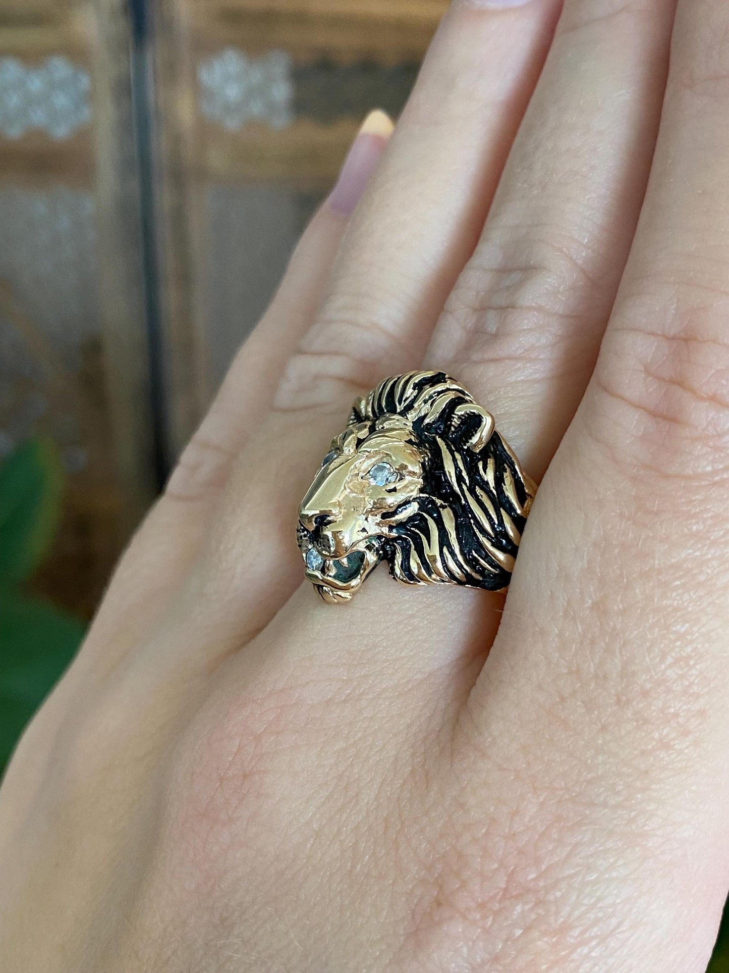 Vintage Solid 14k Yellow Gold Diamonds Lion Ring - Size 8.75