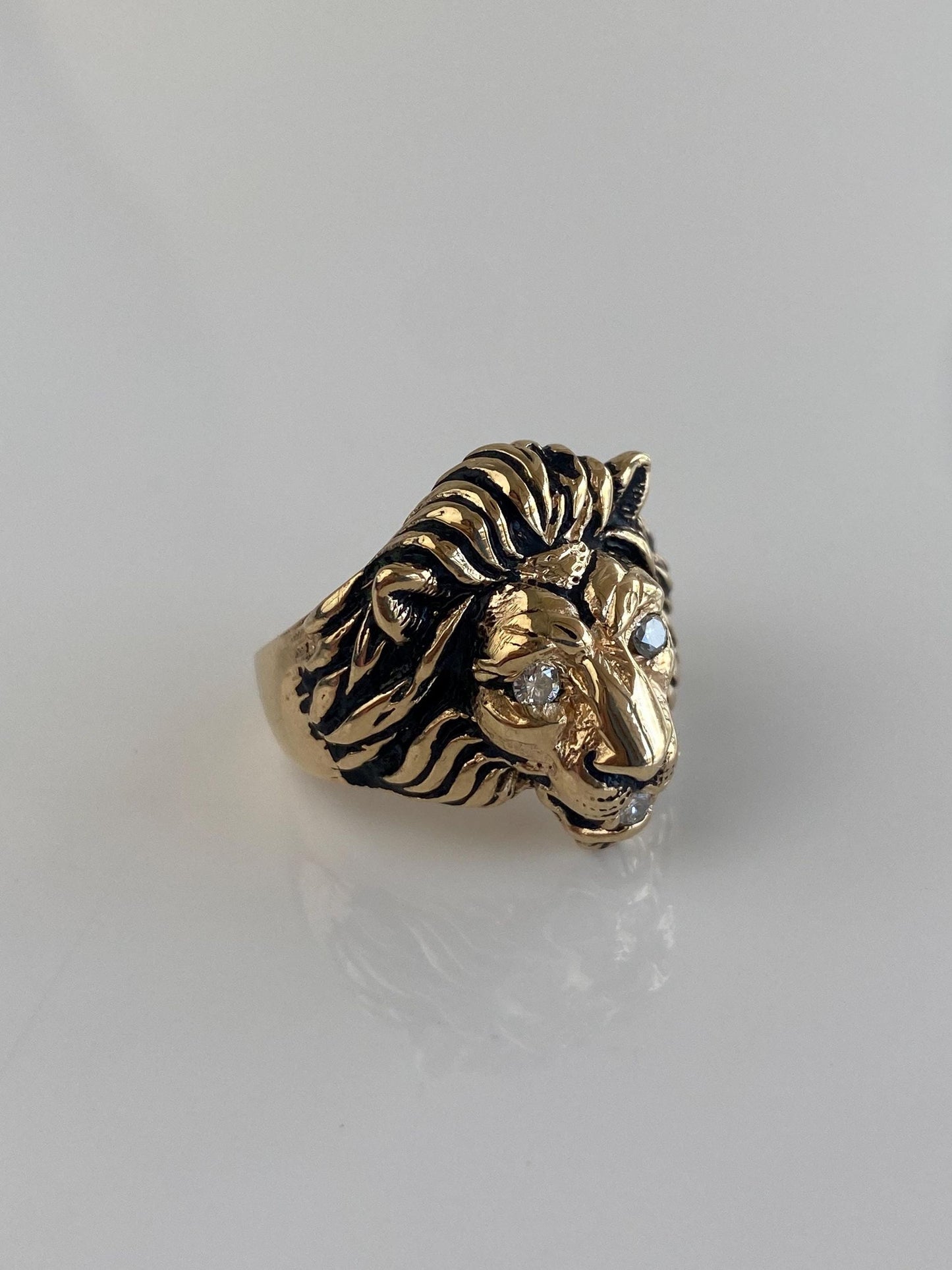 Vintage Solid 14k Yellow Gold Diamonds Lion Ring - Size 8.75