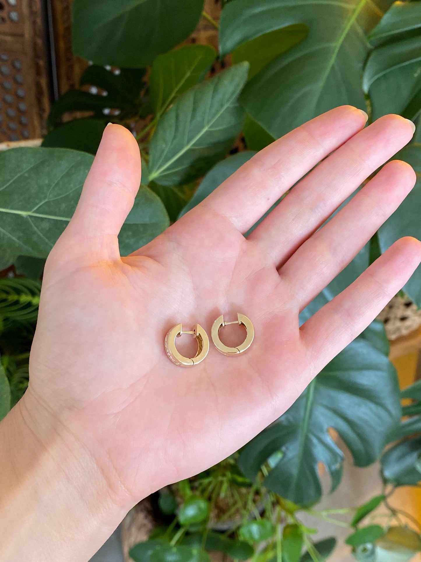 Vintage Solid 14k Yellow Gold Diamond Hoop Earrings