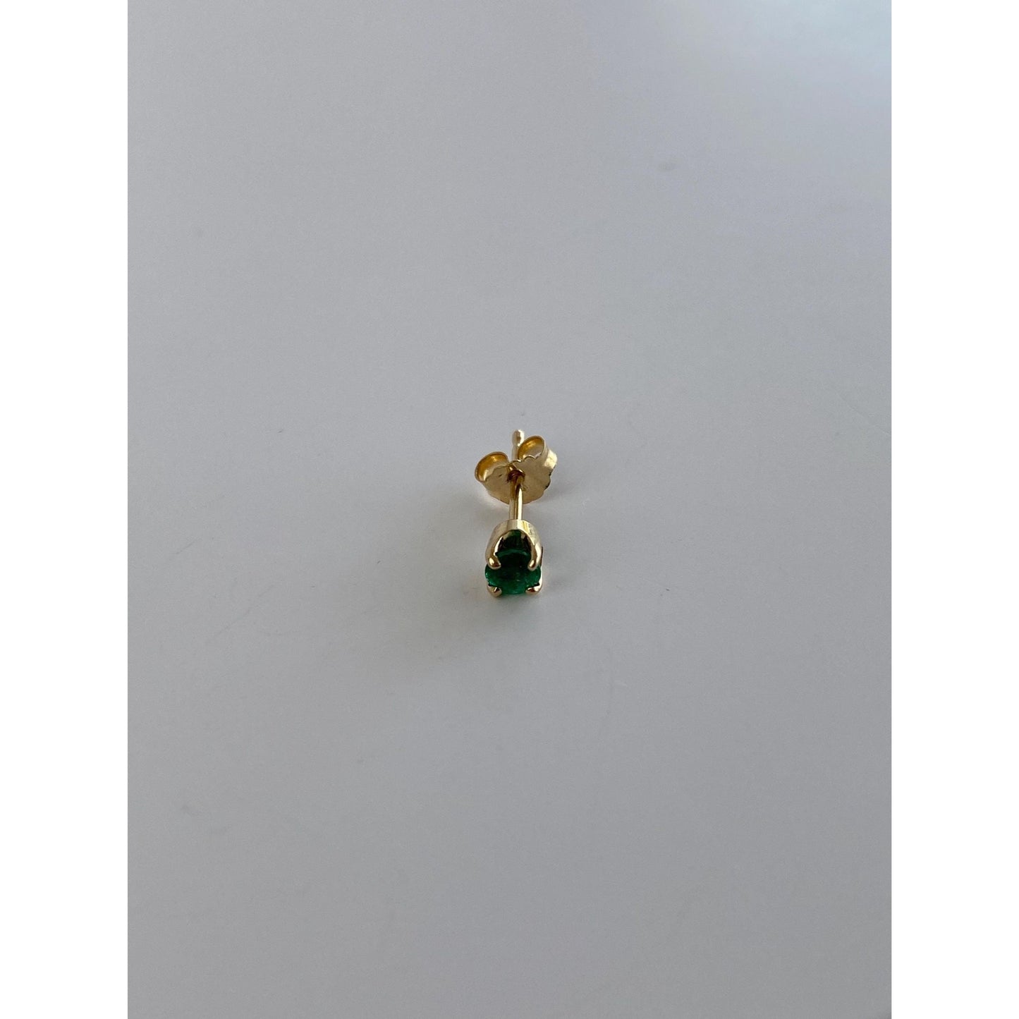 Vintage Solid 14k Yellow Gold SINGLE Green Cubic Zirconia Stud Earring