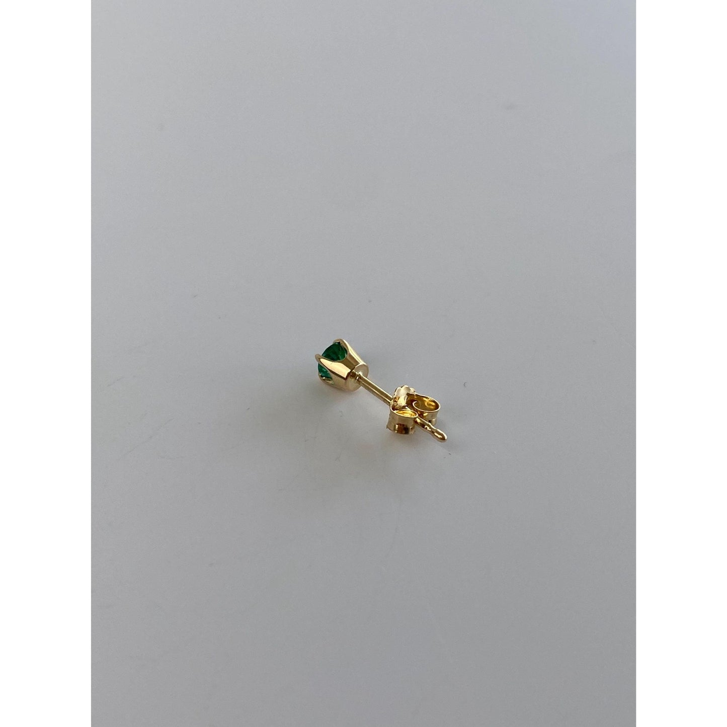 Vintage Solid 14k Yellow Gold SINGLE Green Cubic Zirconia Stud Earring