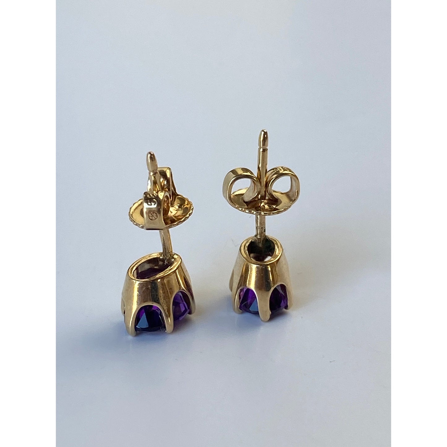 Vintage Solid 14k Yellow Gold Amethyst Stud Earrings