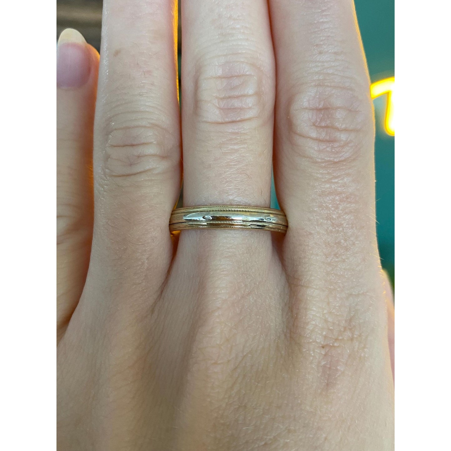 Vintage Solid 10k Yellow Gold Designed Miligrain Lined Ring Band - Size 11.75