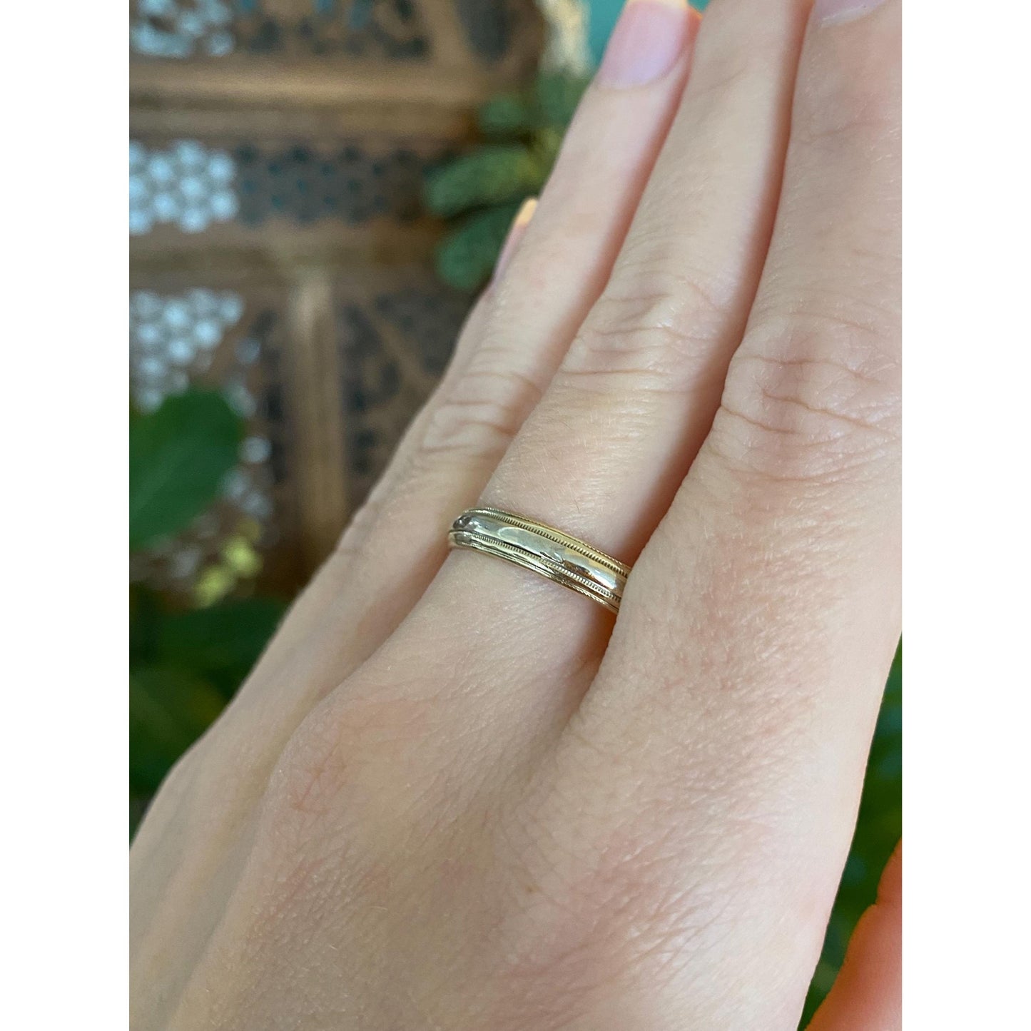 Vintage Solid 10k Yellow Gold Designed Miligrain Lined Ring Band - Size 11.75