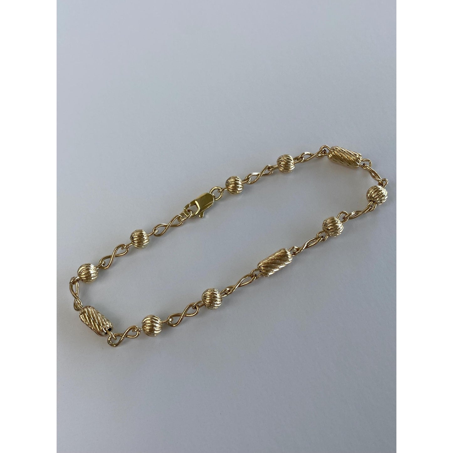 Vintage Solid 14k Yellow Gold Scalloped Bead Link Bracelet - 7.5 inches