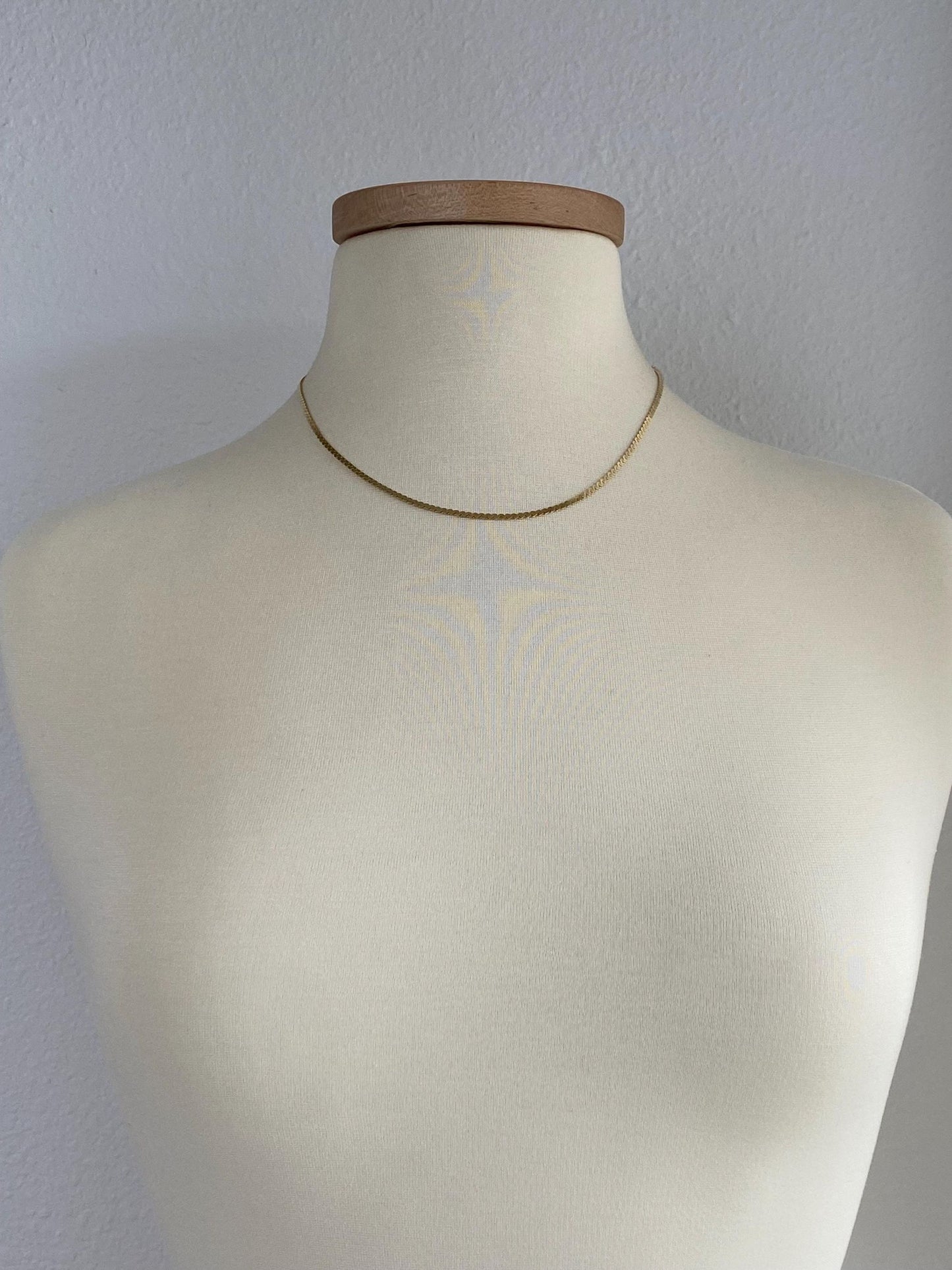 Vintage Solid 14k Yellow Gold Serpentine Chain Necklace - 18.25 inches