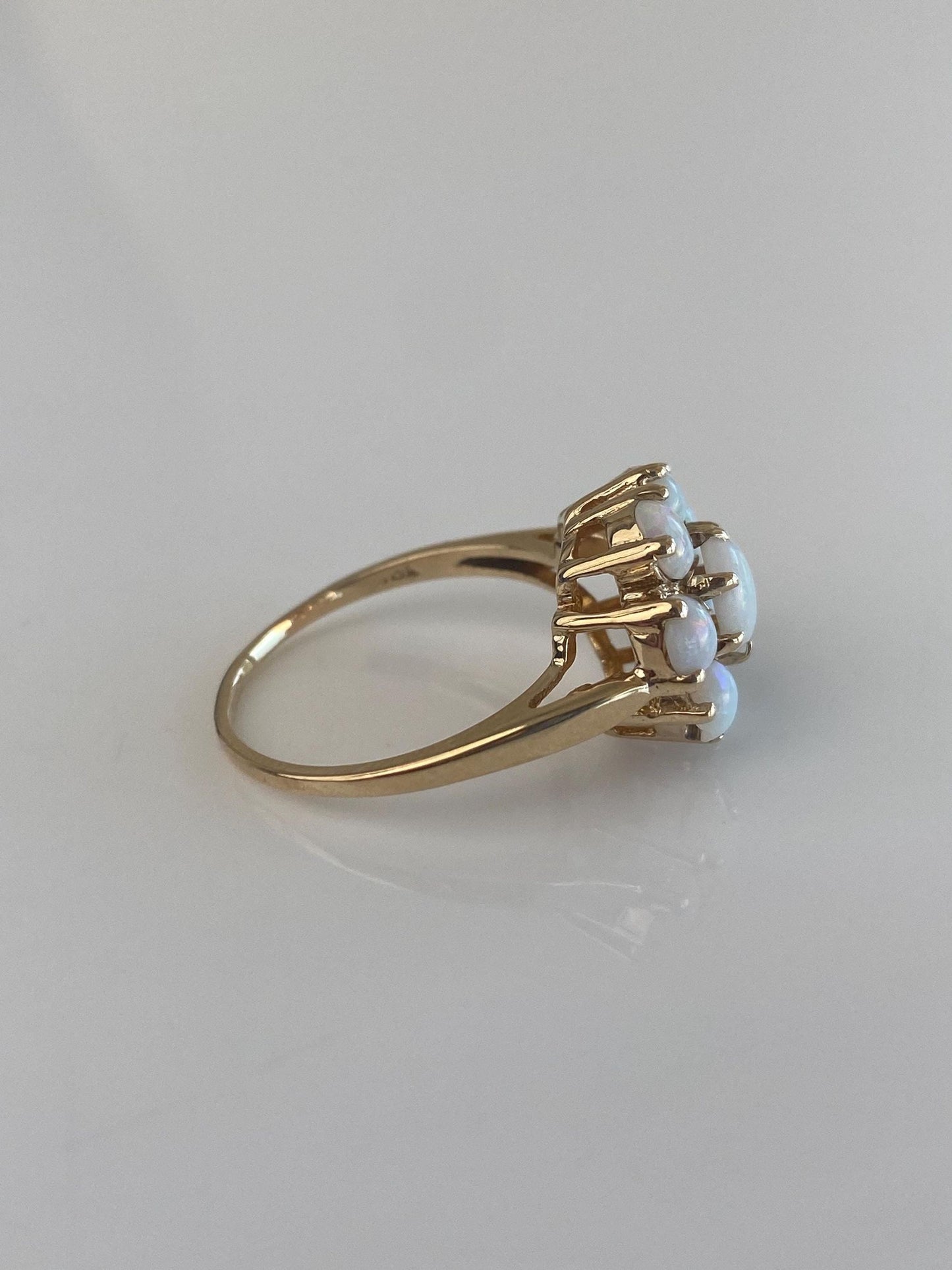 Vintage Solid 10k Yellow Gold Opal Cluster Ring - Size 7.25