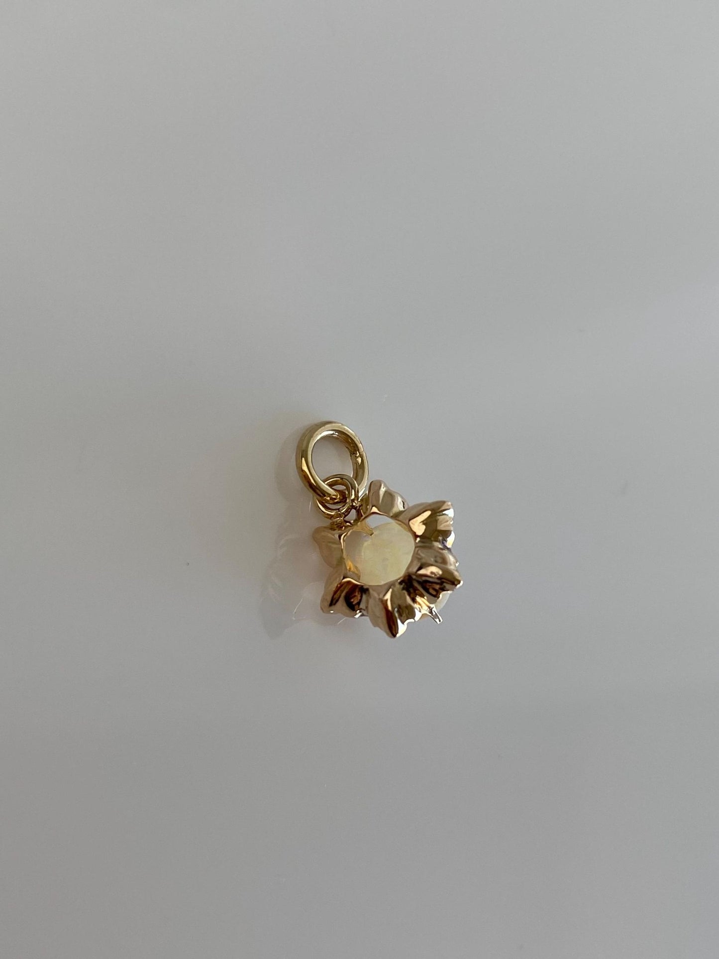 Vintage Solid 14k Yellow Gold Opal Flower Charm