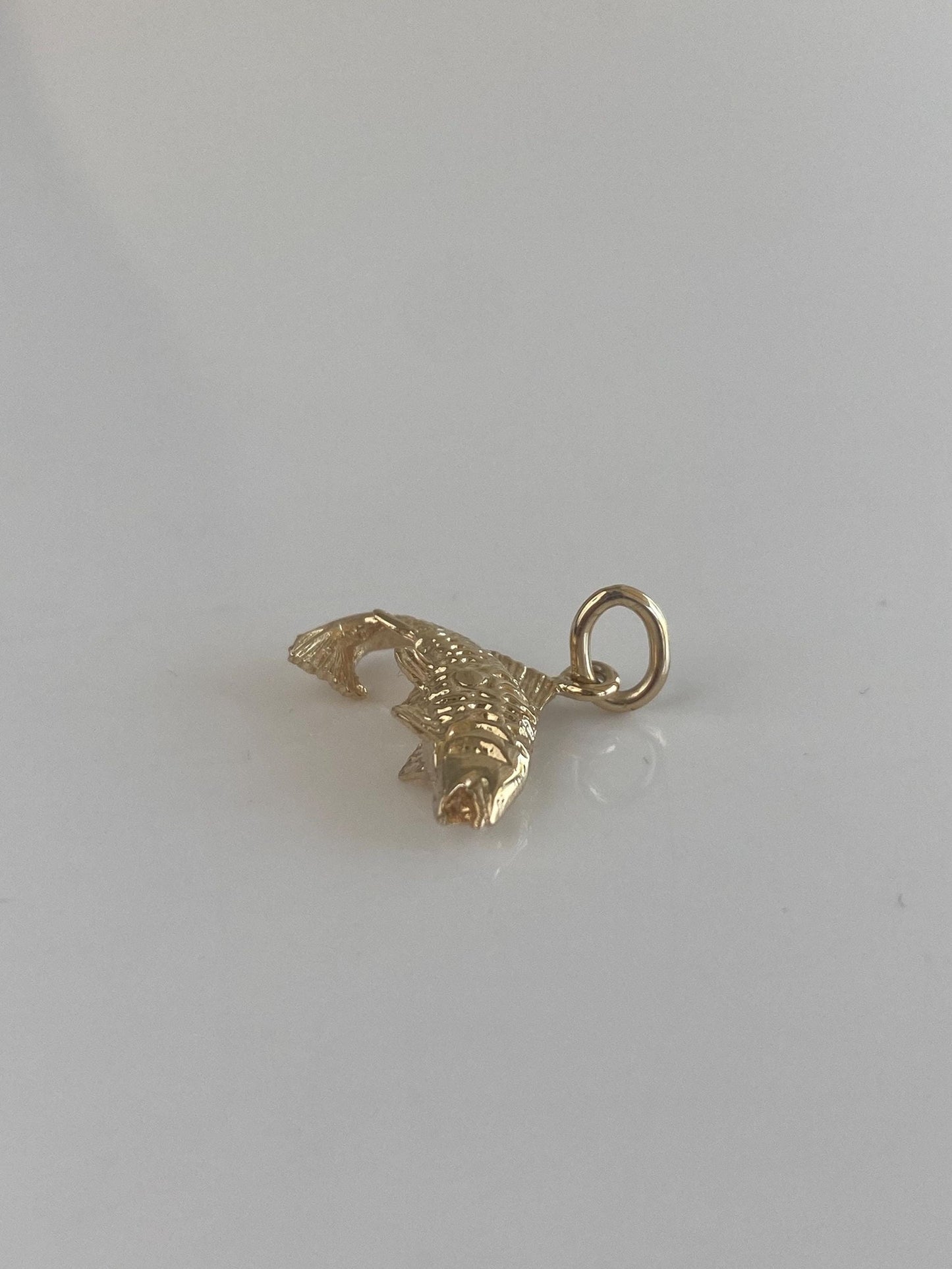 Vintage Solid 14k Yellow Gold Fish Charm