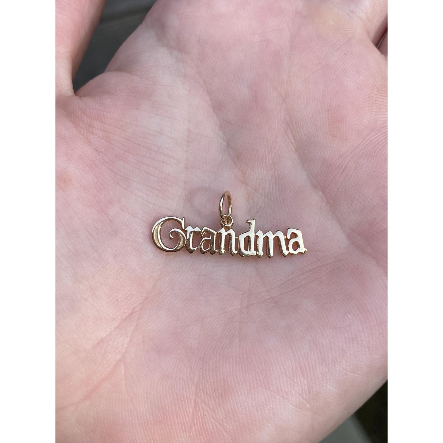Vintage Solid 14k Yellow Gold 'Grandma' Charm