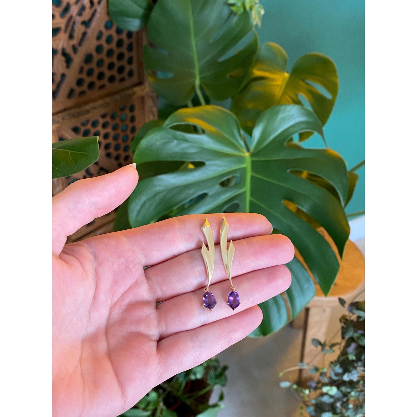 Vintage Solid 14k Yellow Gold Amethyst Dangle Stud Earrings