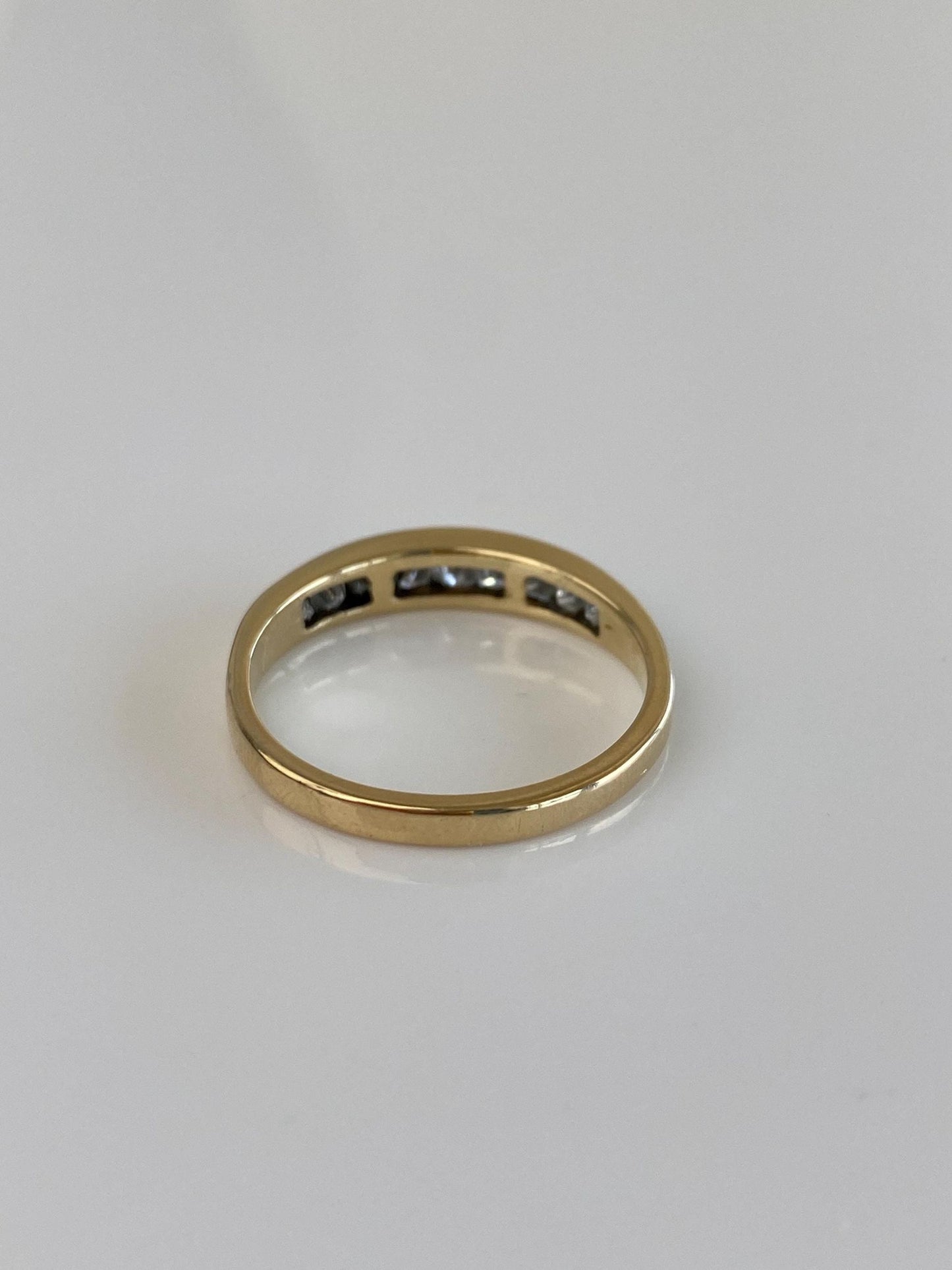 Vintage Solid 14k Yellow Gold Princess Cut Diamond Ring Band - Size 9.5