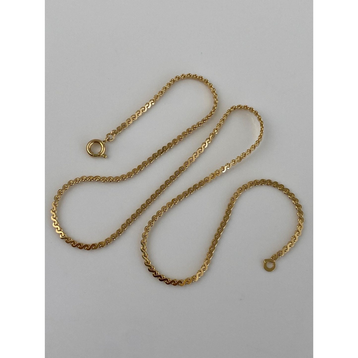 Vintage Solid 18k Yellow Gold Serpentine Chain Necklace - 15 inches