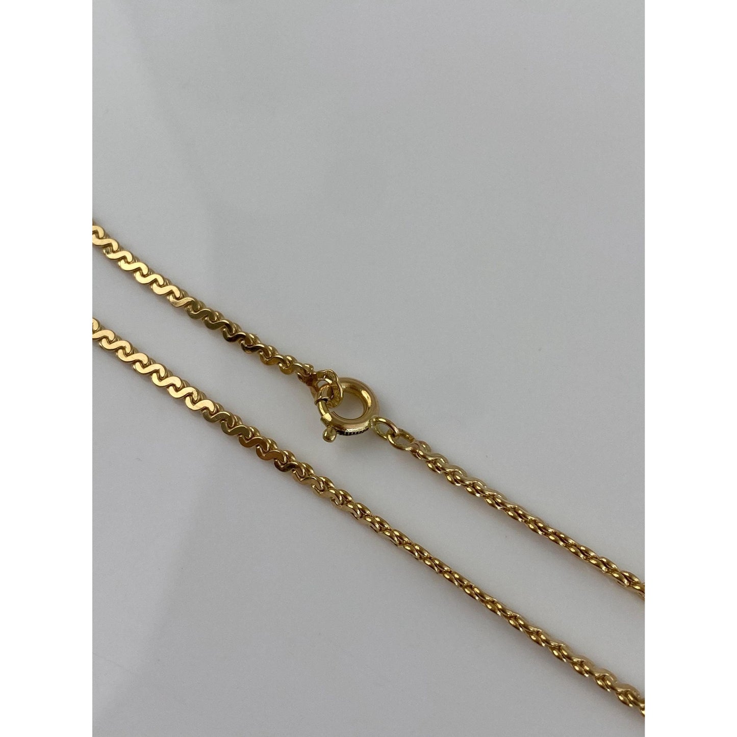 Vintage Solid 18k Yellow Gold Serpentine Chain Necklace - 15 inches