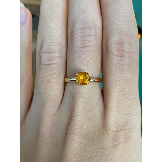 Vintage Solid 14k Yellow Gold Citrine Ring - Size 5.75