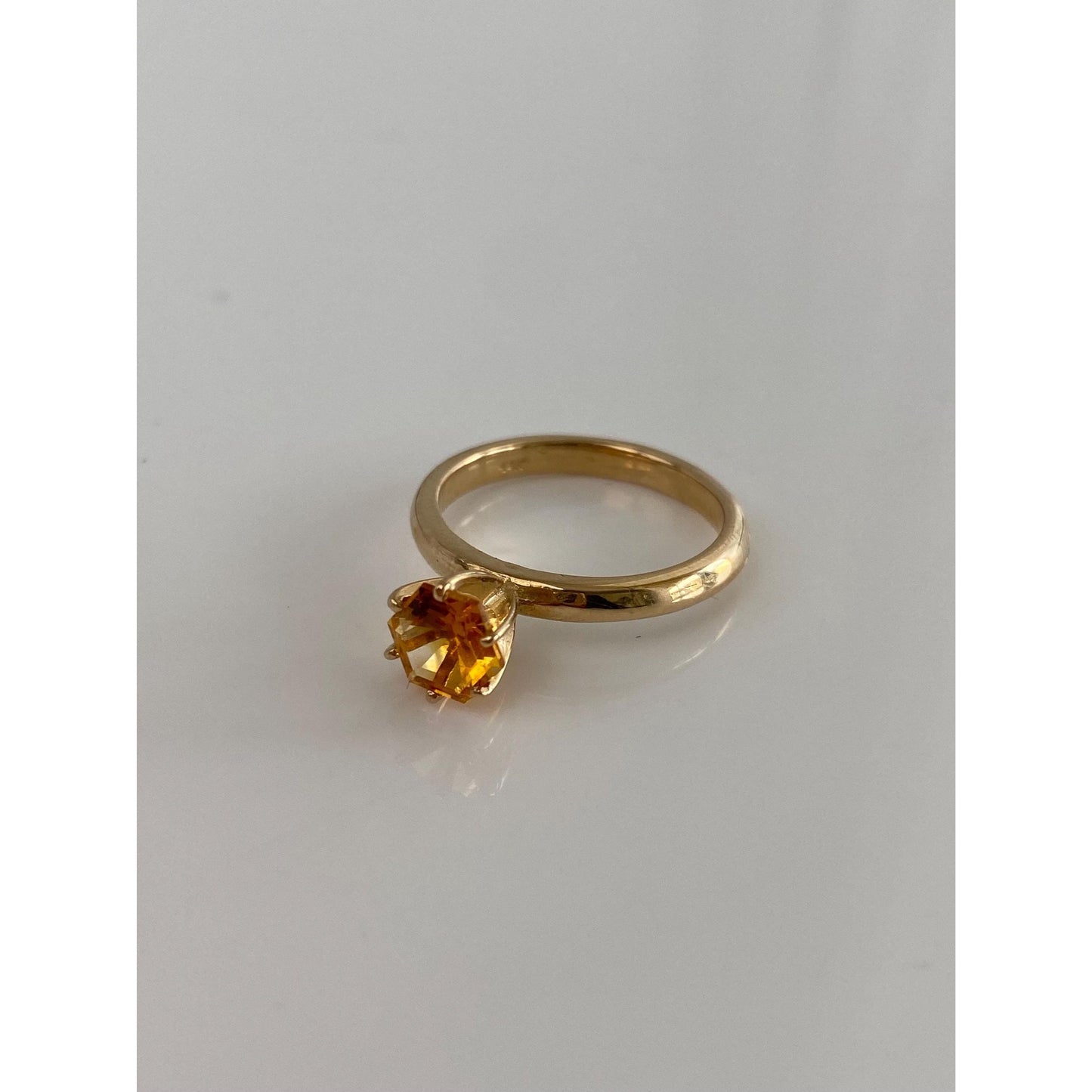 Vintage Solid 14k Yellow Gold Citrine Ring - Size 5.75