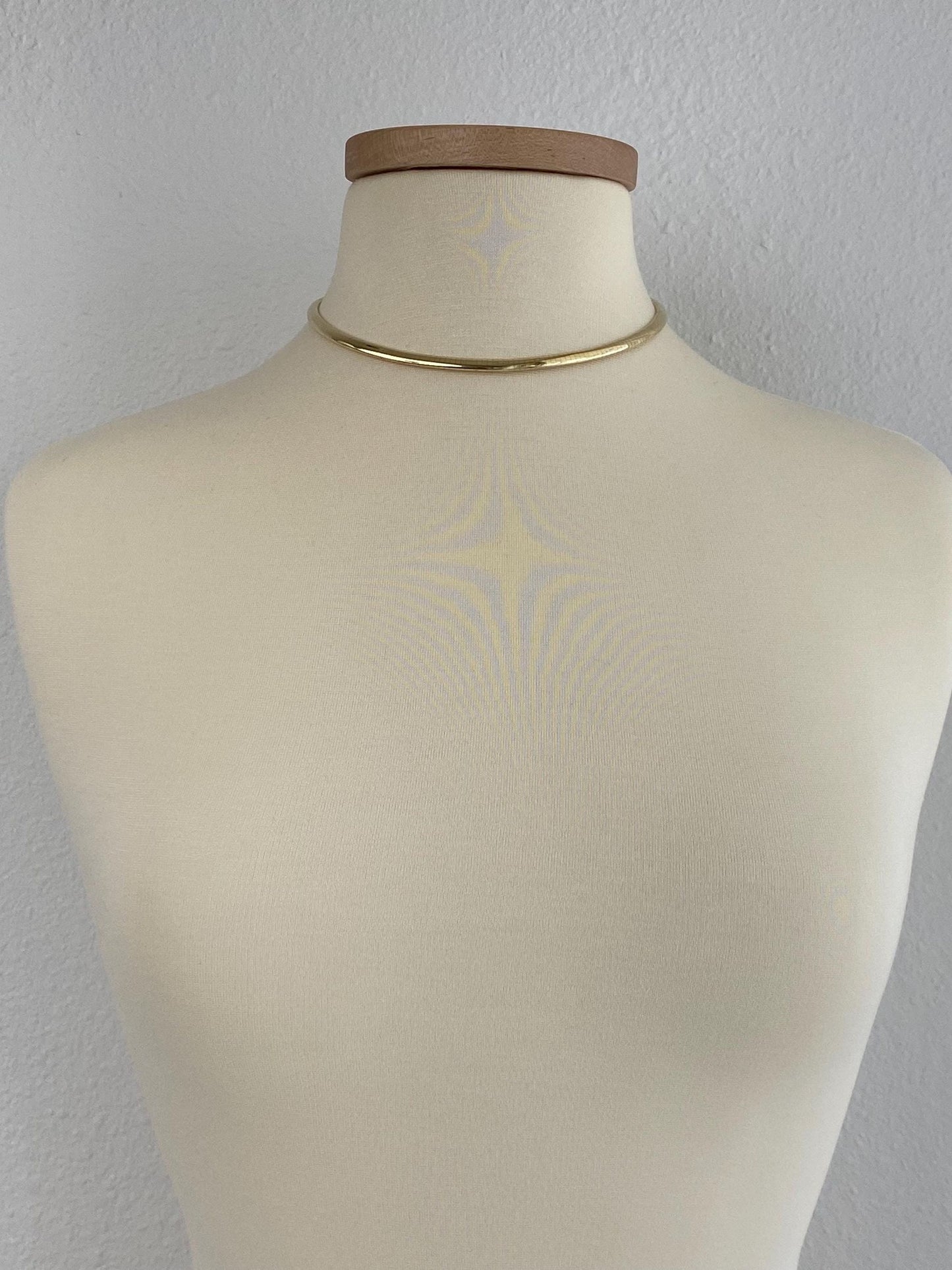 Vintage Solid 14k Yellow Gold Omega Chain Necklace - 16 inches