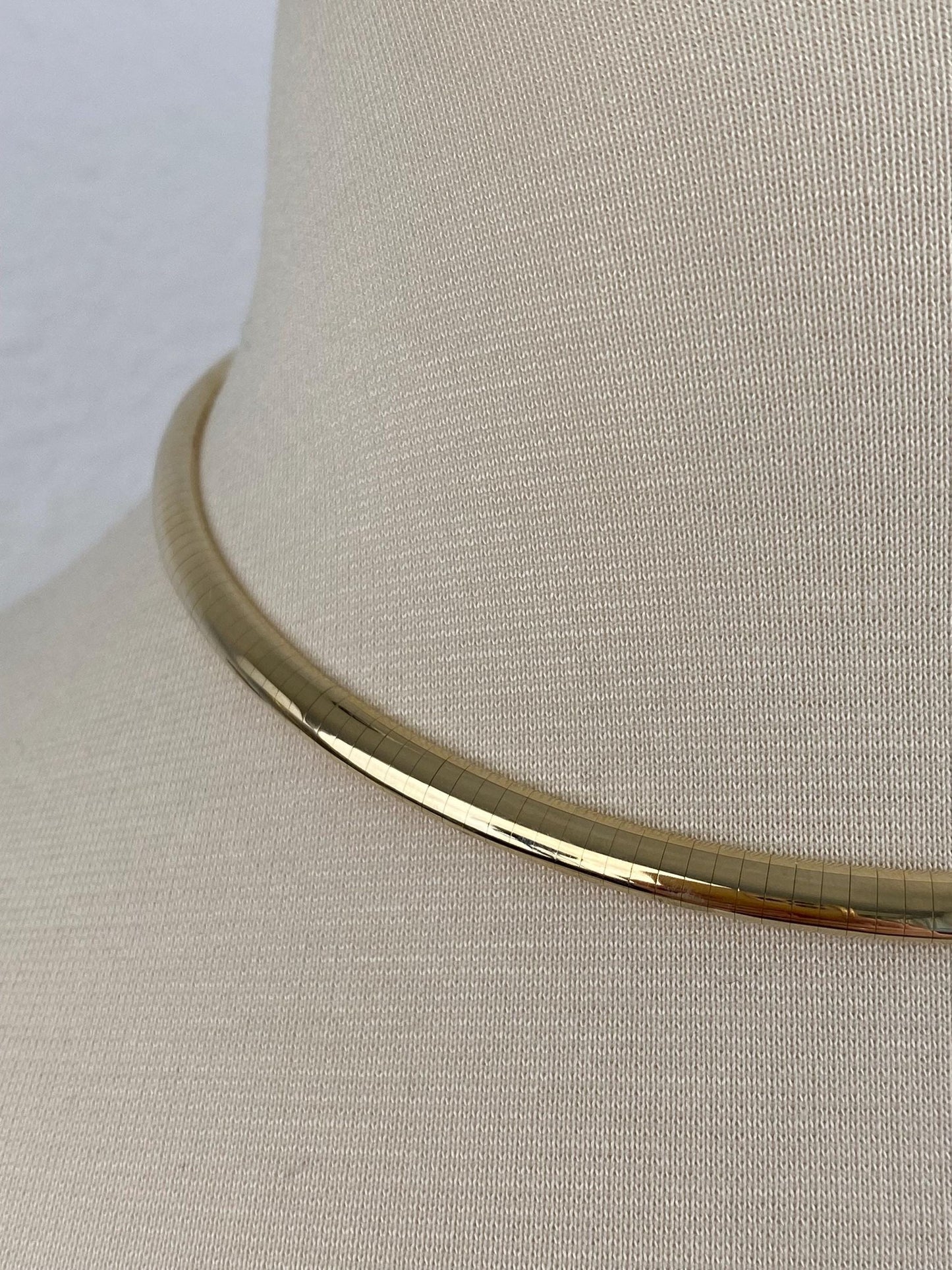 Vintage Solid 14k Yellow Gold Omega Chain Necklace - 16 inches