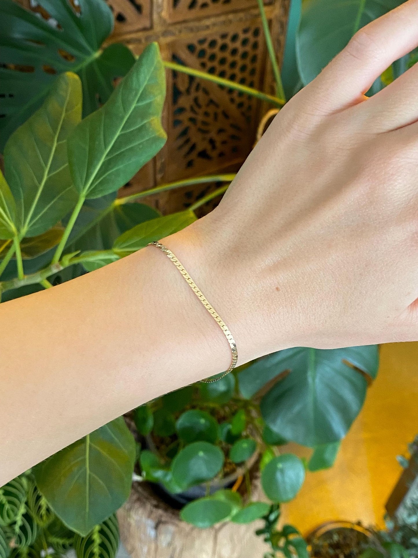 Vintage Solid 14k Yellow Gold Flat Curb Chain Bracelet - 7 inches
