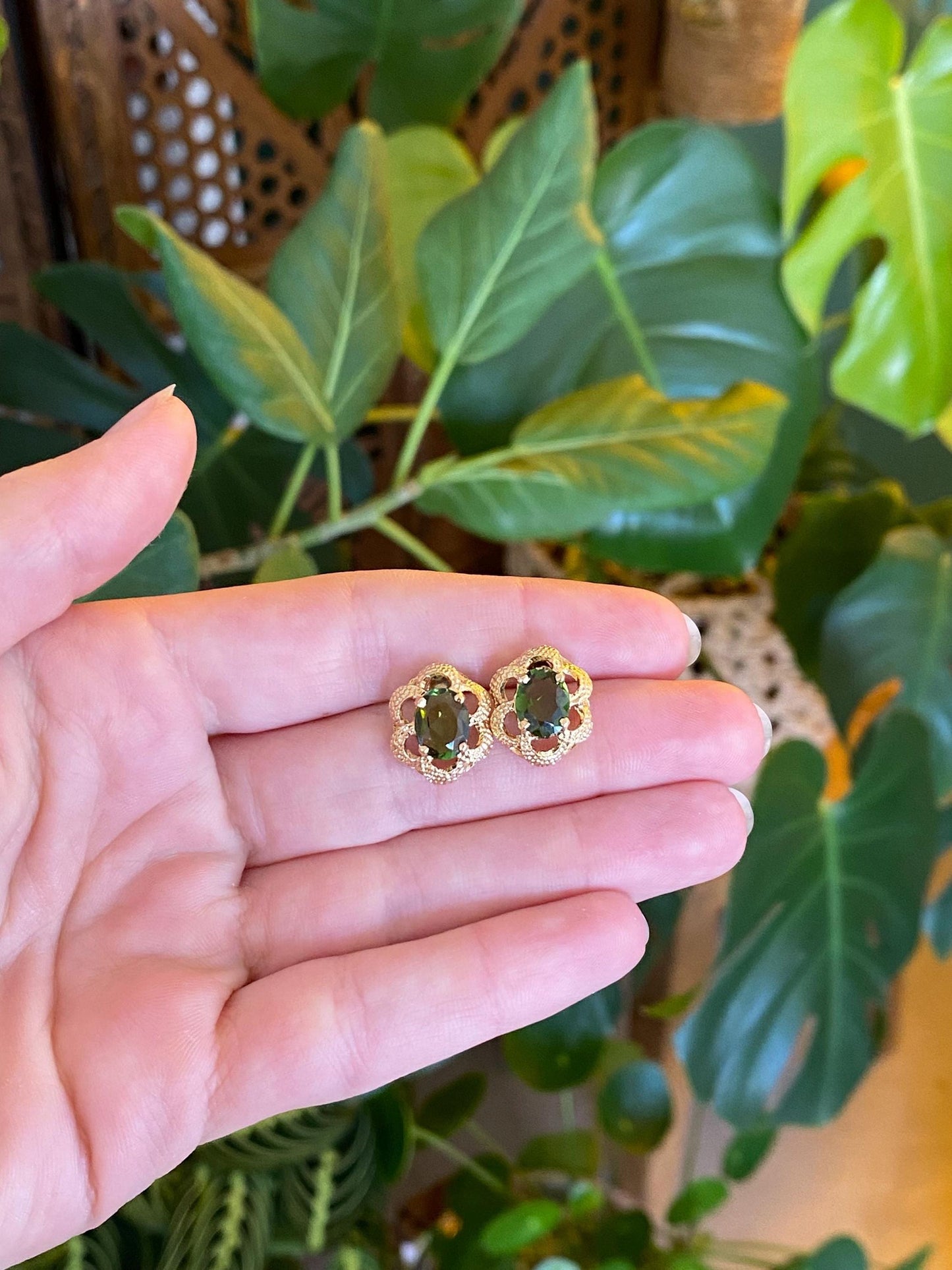 Solid 18k Yellow Gold Green Tourmaline Stud Earrings