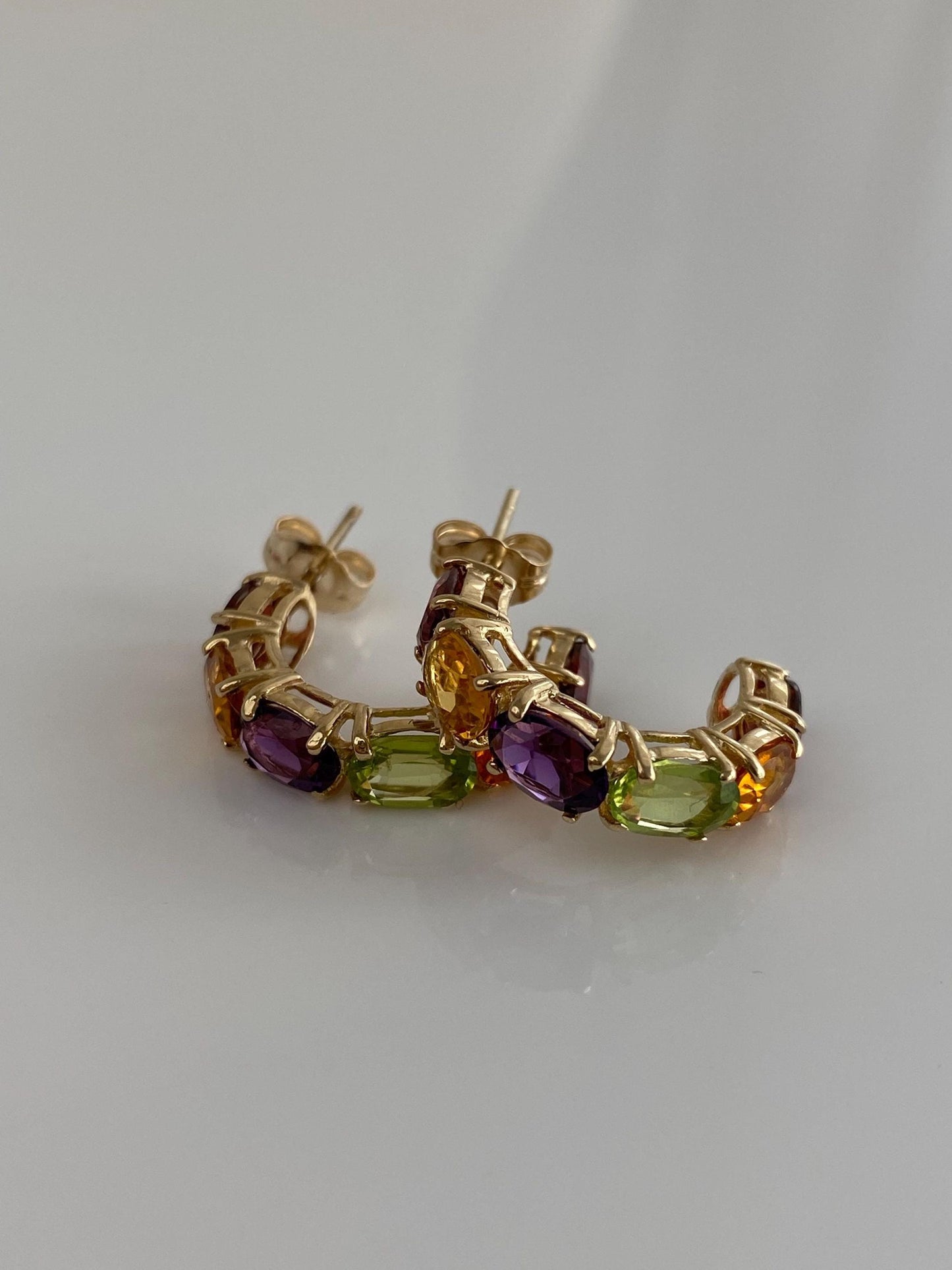 Vintage Solid 14k Yellow Gold Garnet Citrine Peridot Amethyst Hoop Earrings