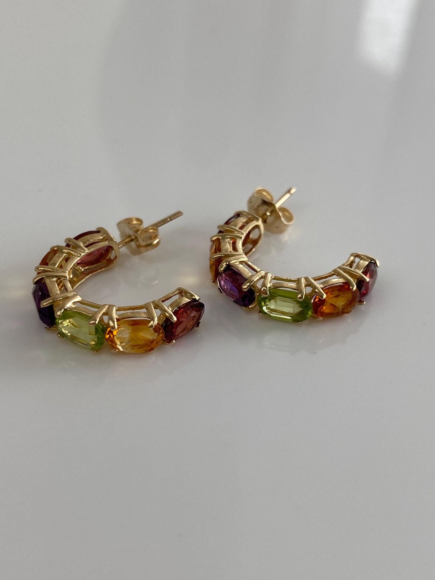 Vintage Solid 14k Yellow Gold Garnet Citrine Peridot Amethyst Hoop Earrings