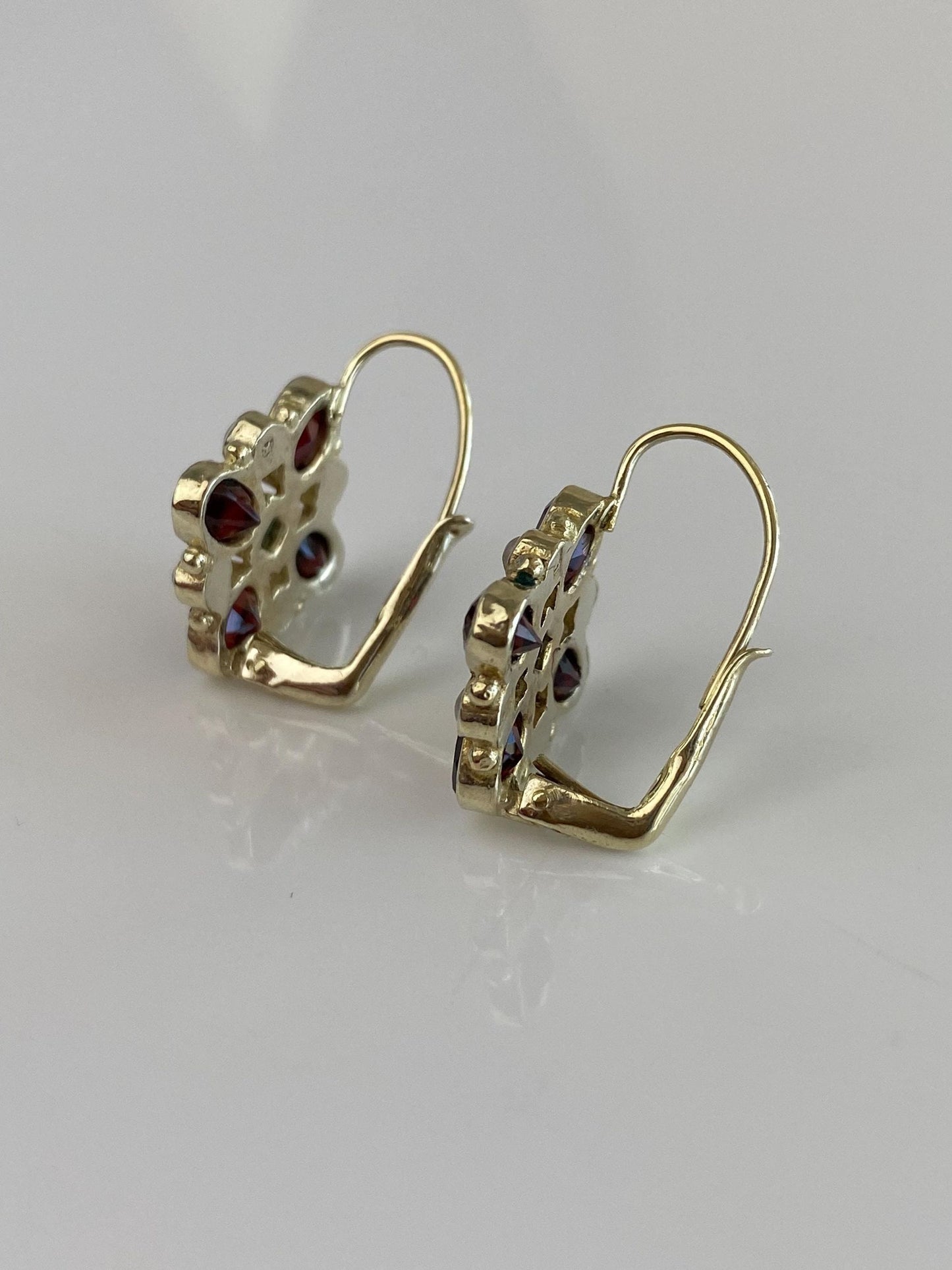 Vintage Solid 14k Yellow Gold Garnet Pearls Moss Agate Drop Earrings