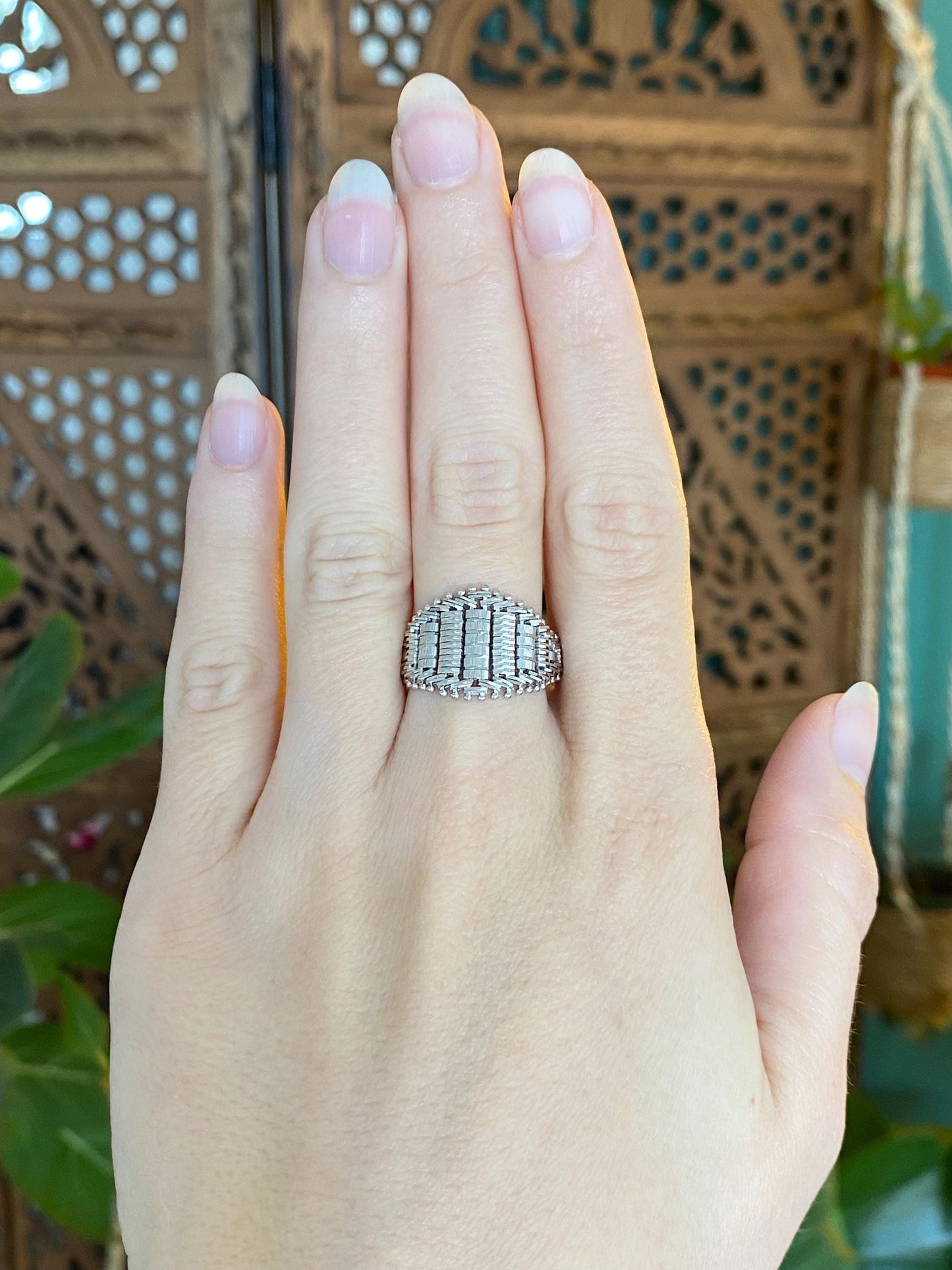 Vintage Solid 14k White Gold Woven Chain Mesh Ring Band - Size 8.5