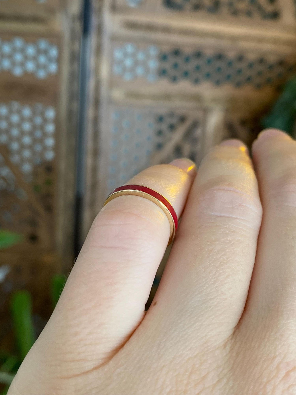 Vintage Solid 14k Yellow Gold Red Enamel Inlay Ring Band - Size 2.75