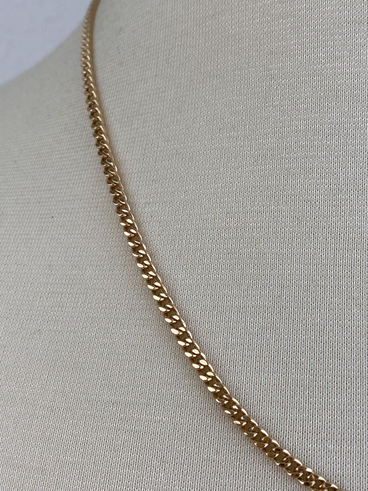 Vintage Solid 14k Yellow Gold Curb Chain Necklace - 20 inches