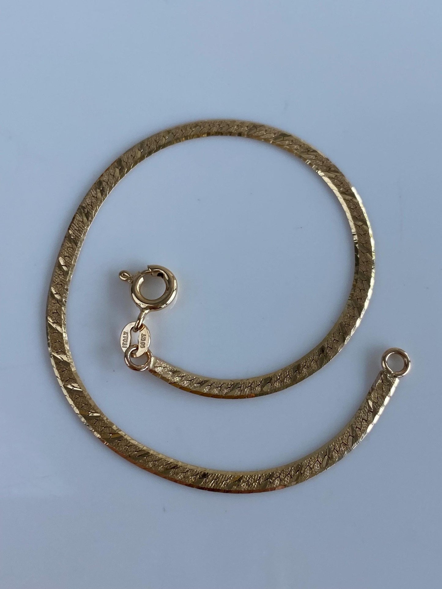 Vintage Solid 14k Yellow Gold Pattern Herringbone Chain Bracelet - 7 inches