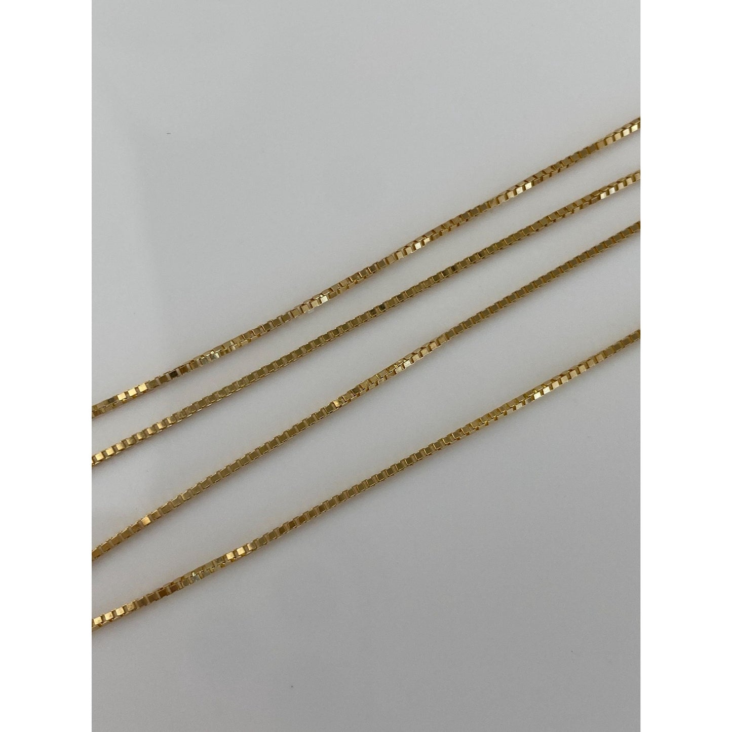 Vintage Solid 14k Yellow Gold Box Chain Necklace - 16 inches
