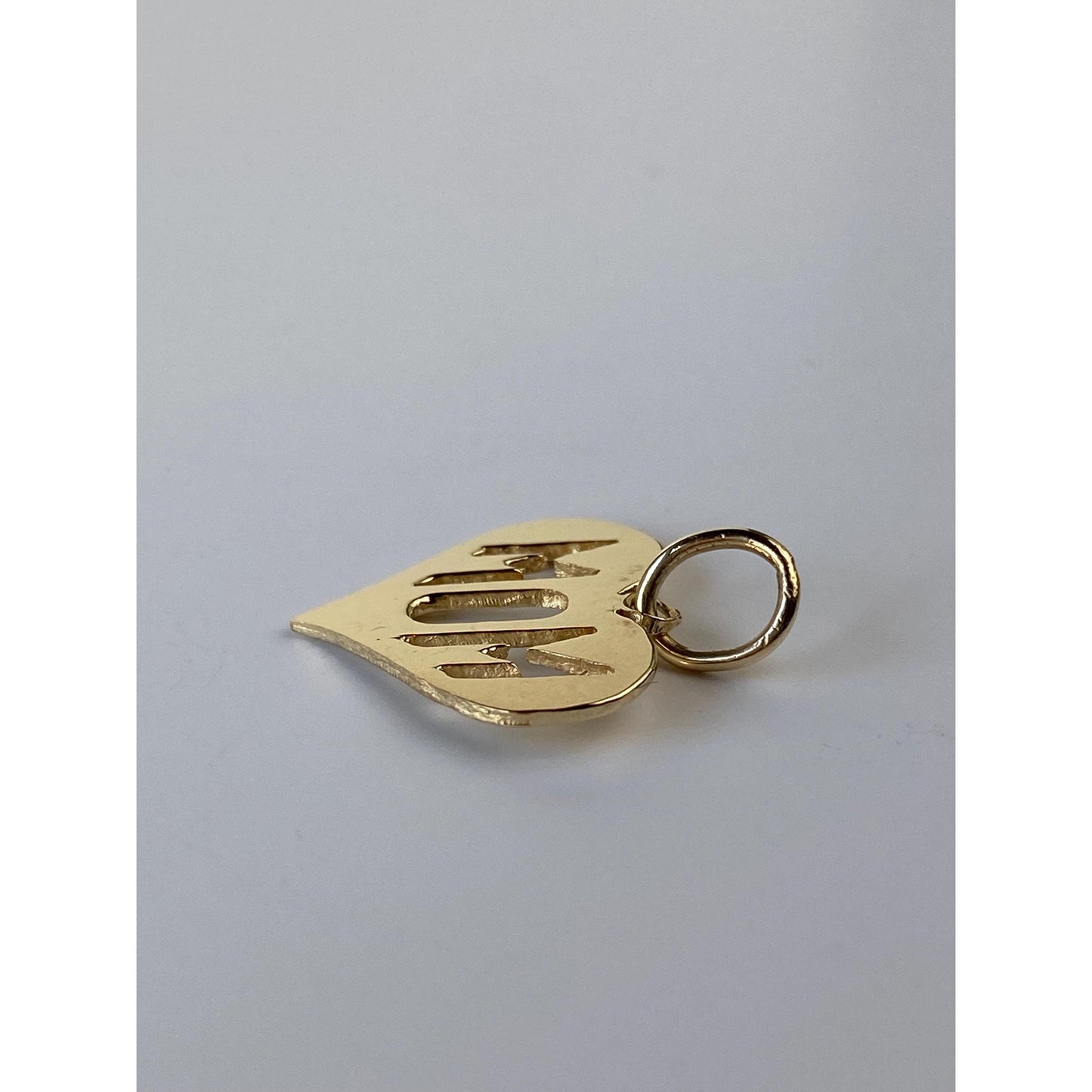 Solid 14k Yellow Gold Cut Out 'Mom' Heart Charm