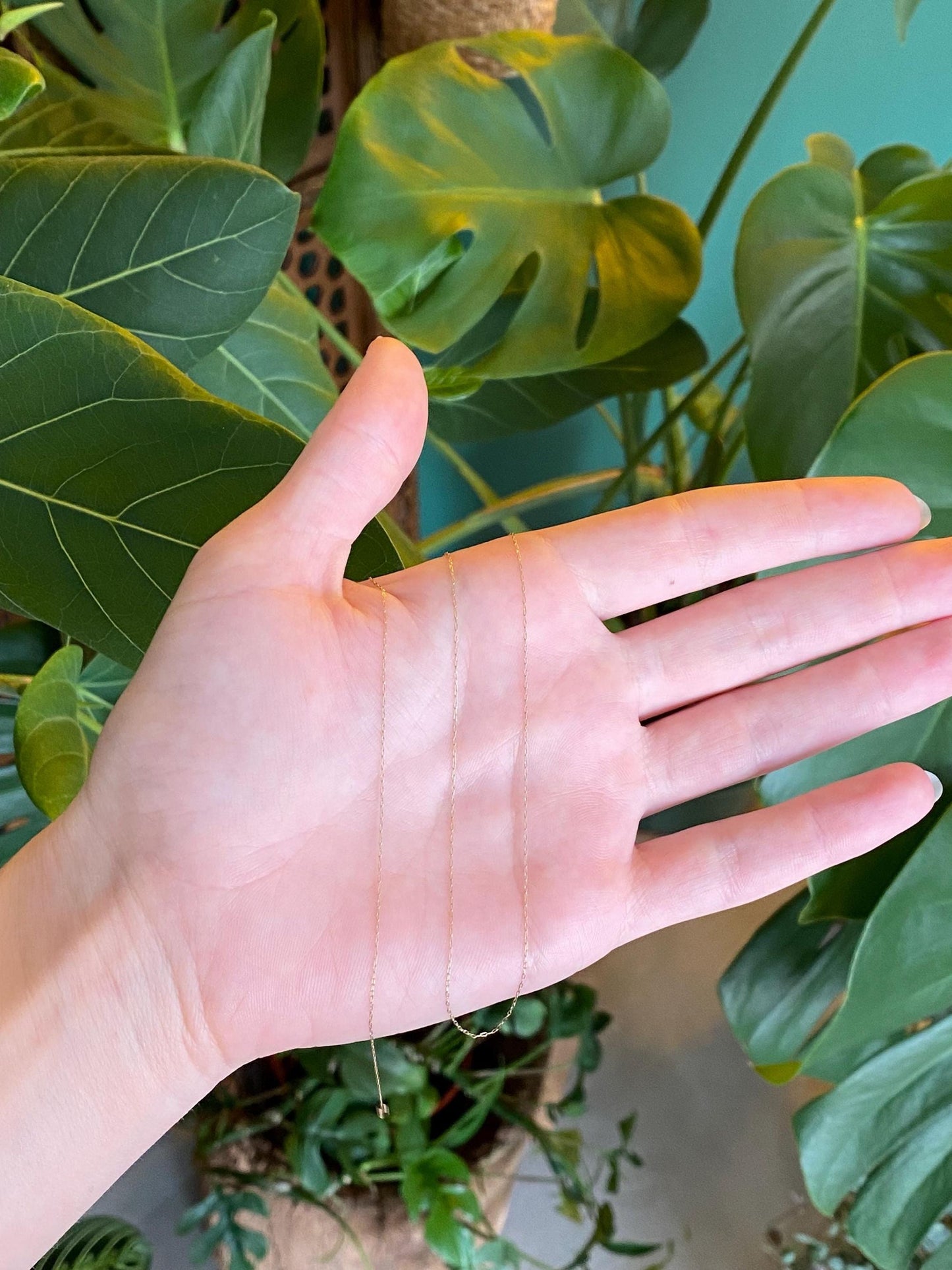 Vintage Solid 14k Yellow Gold Dainty Elongated Cable Chain Necklace - 16 inches