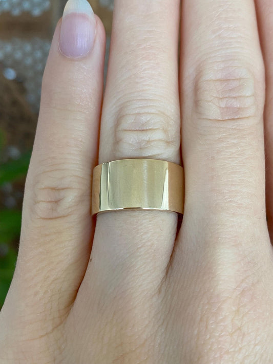 Vintage Solid 14k Yellow Gold Wide Straight Edge Ring Band - Size 6.25