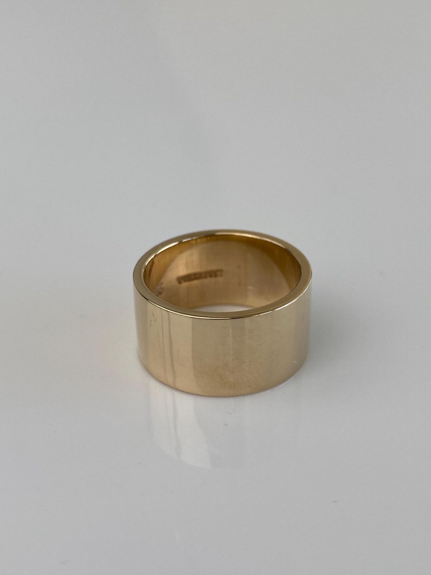 Vintage Solid 14k Yellow Gold Wide Straight Edge Ring Band - Size 6.25