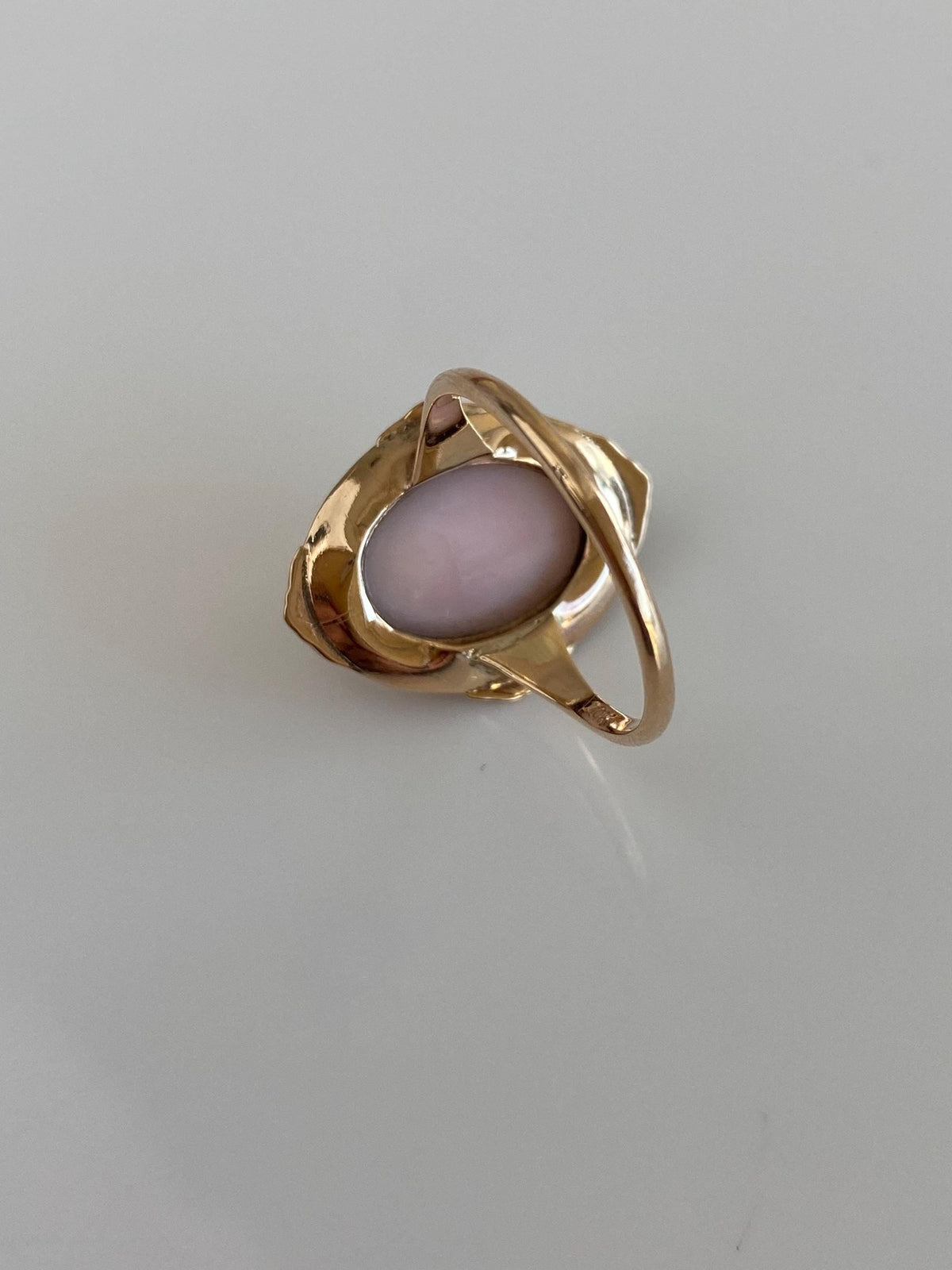 Vintage Solid 10k Rose & Yellow Gold Cameo Ring - Size 7.75