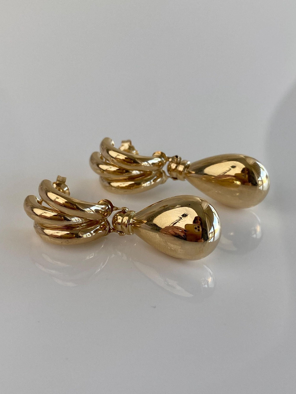 Vintage 14k Yellow Gold Layered Teardrop Dangle Stud Earrings