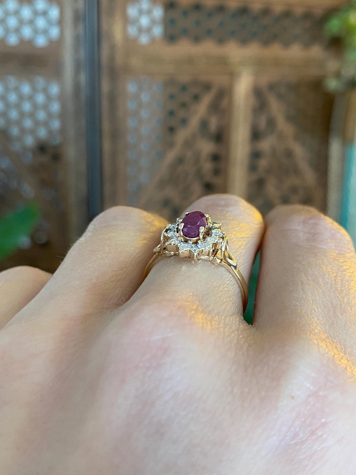 Vintage Solid 14k White & Yellow Gold Ruby Ring - Size 6.75