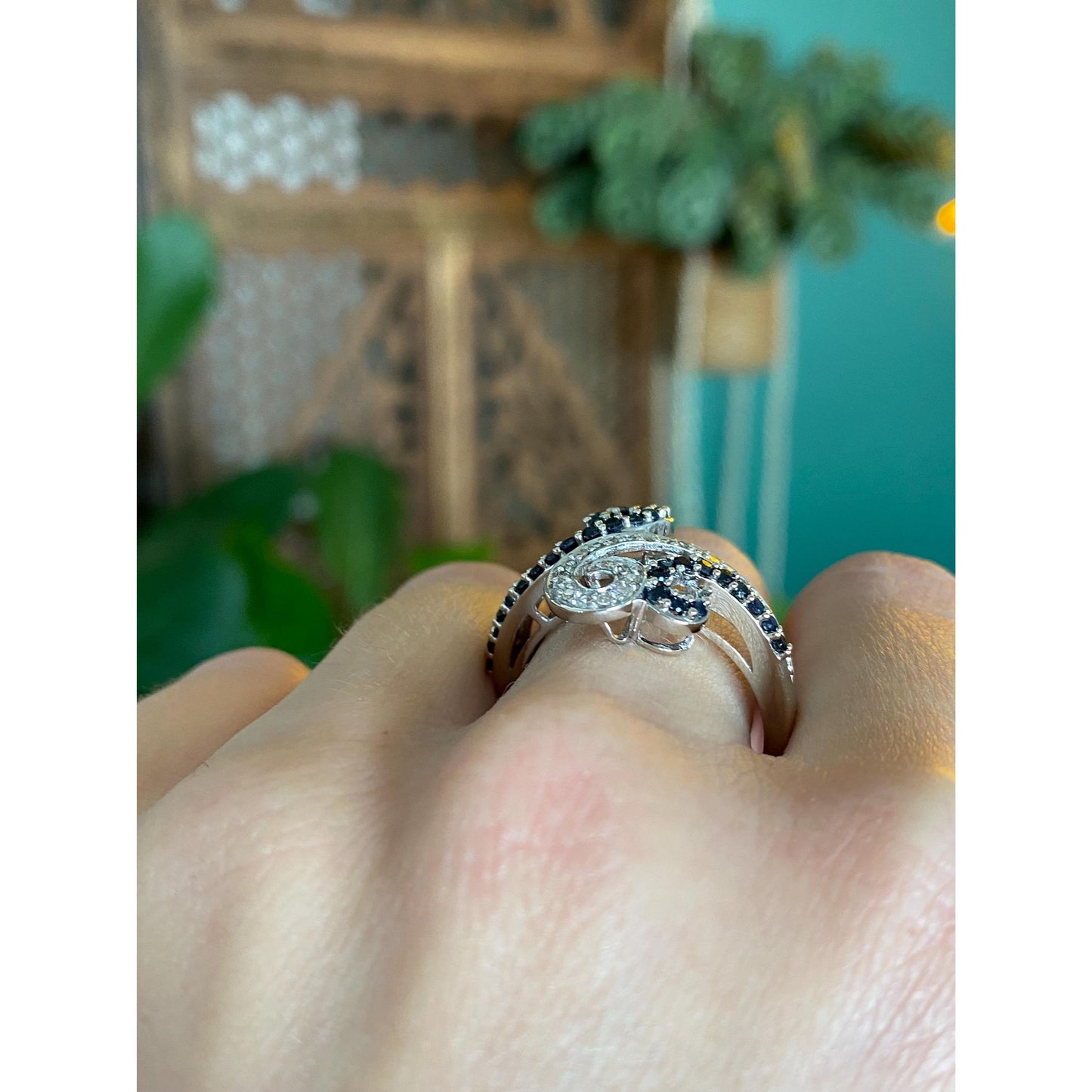 Vintage Solid 10k White Gold Diamond Blue Sapphire Ring Band - Size 8.75