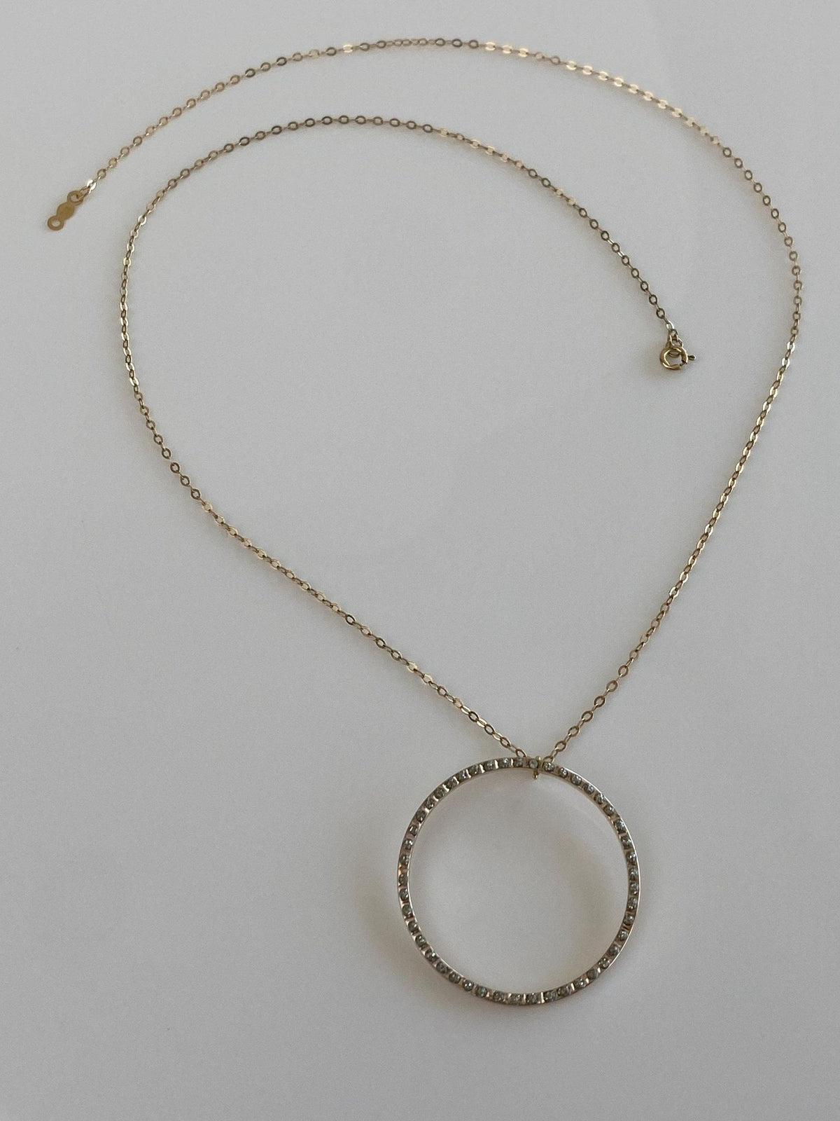 Vintage 14k White & Yellow Gold Clear Enamel Circle Charm w/ Solid 14k Yellow Gold Cable Chain Necklace - 18 inches