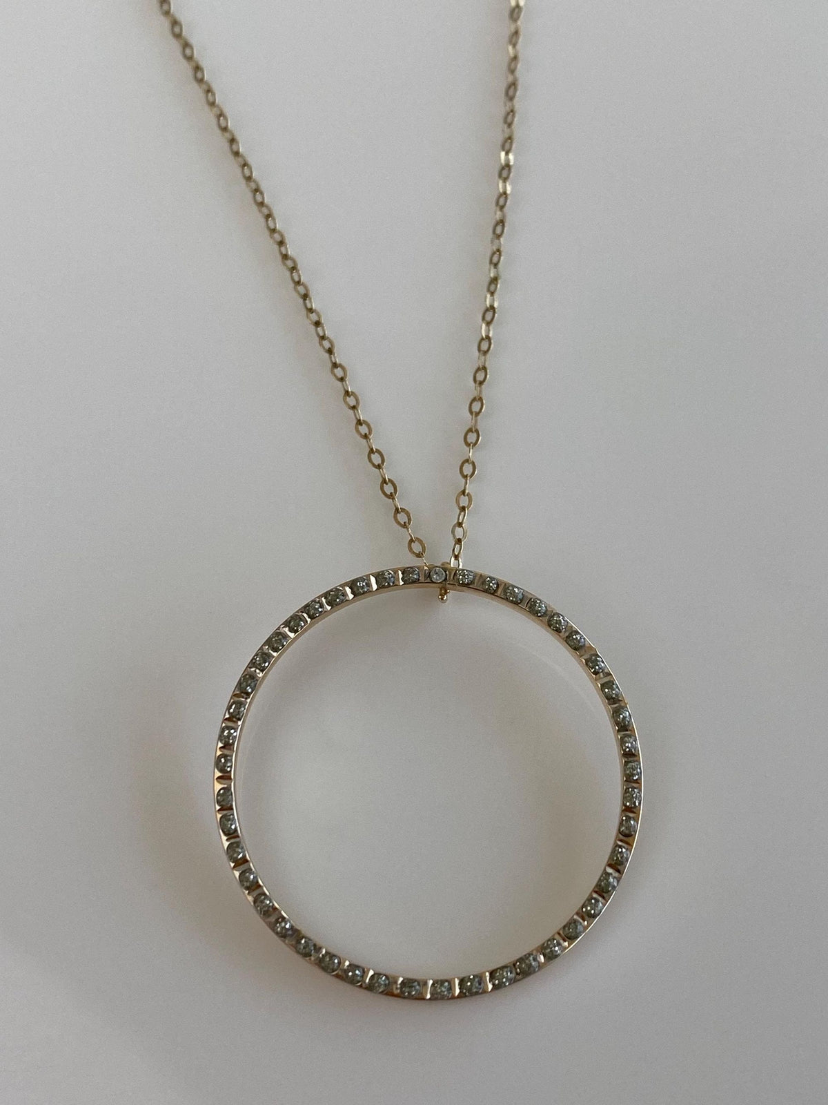 Vintage 14k White & Yellow Gold Clear Enamel Circle Charm w/ Solid 14k Yellow Gold Cable Chain Necklace - 18 inches