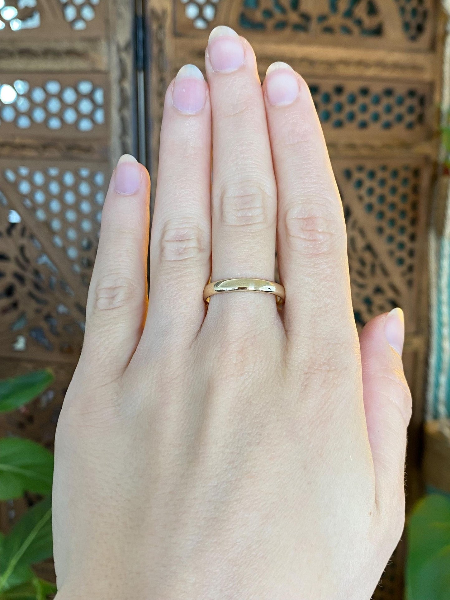 Vintage Solid 14k Yellow Gold Ring Band - Size 9.75