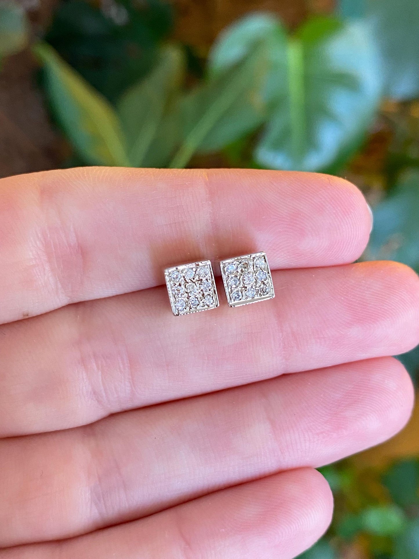 Vintage 14k White & Yellow Gold Diamond Cube Stud Earrings