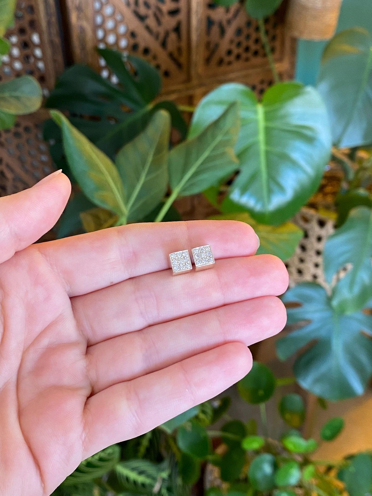 Vintage 14k White & Yellow Gold Diamond Cube Stud Earrings