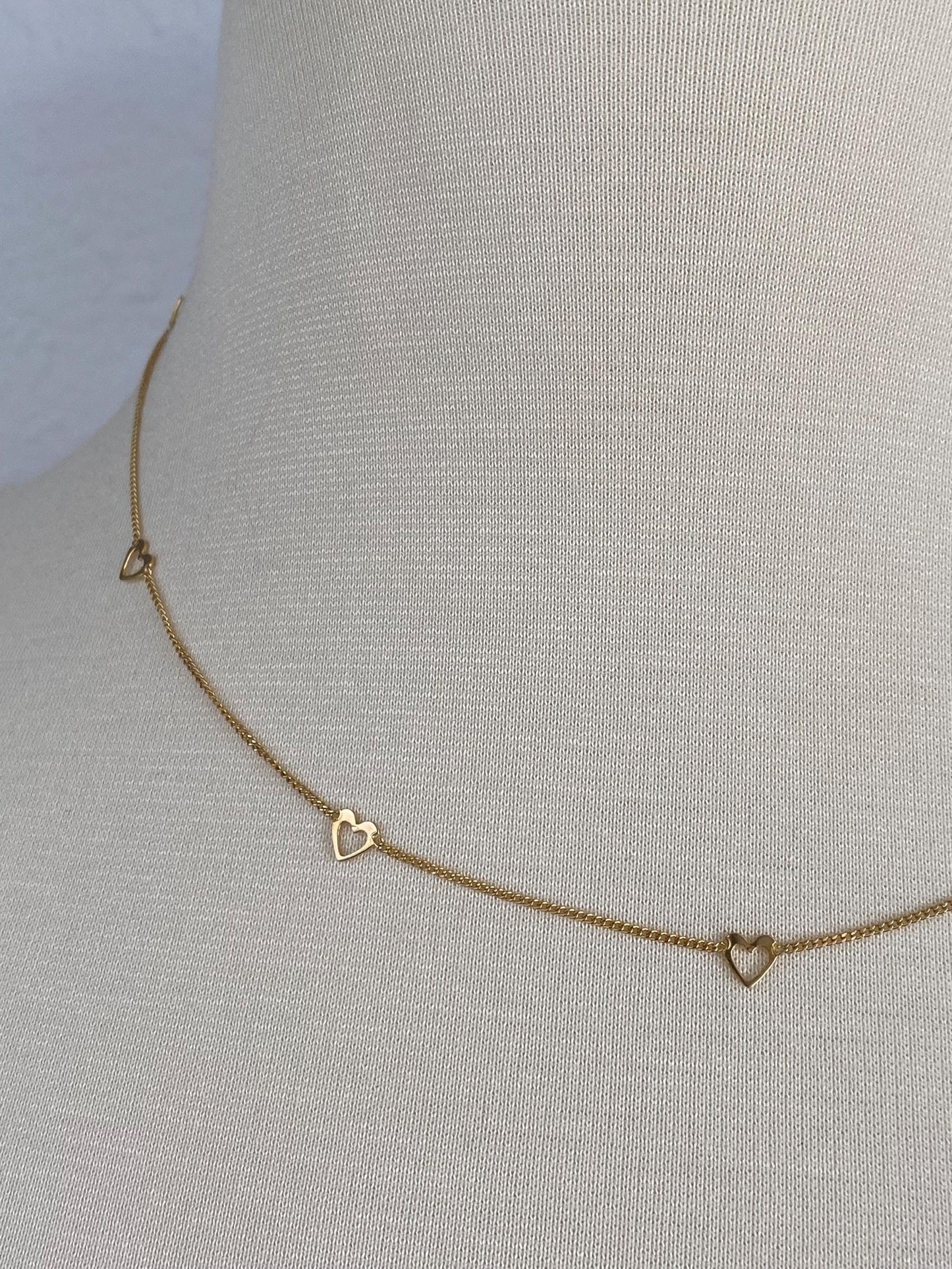 Vintage Solid 14k Yellow Gold Heart Link Tight Curb Chain Necklace - 17.5 inches